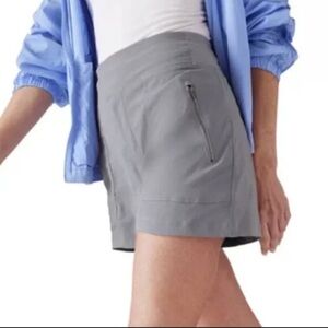 Athleta Trekkie North Mid Rise Short size 16